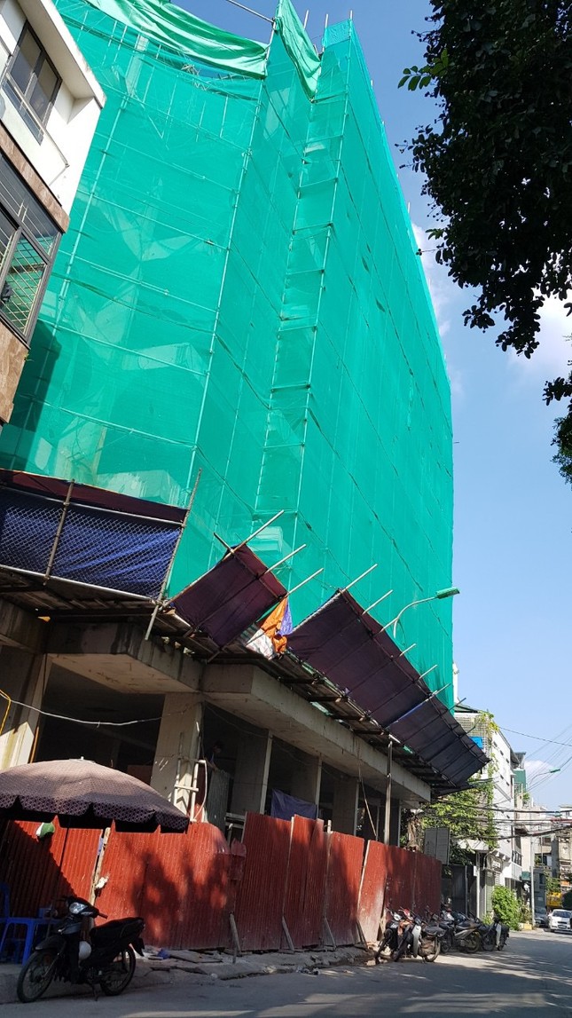 Chuyện lạ cao ốc ‘xin’ phạt, lùi cưỡng chế để hợp thức hóa sai phạm ảnh 2