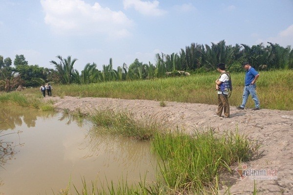 Cuối năm, người người vác bao tải tiền lao vào cơn sốt đất ảnh 6