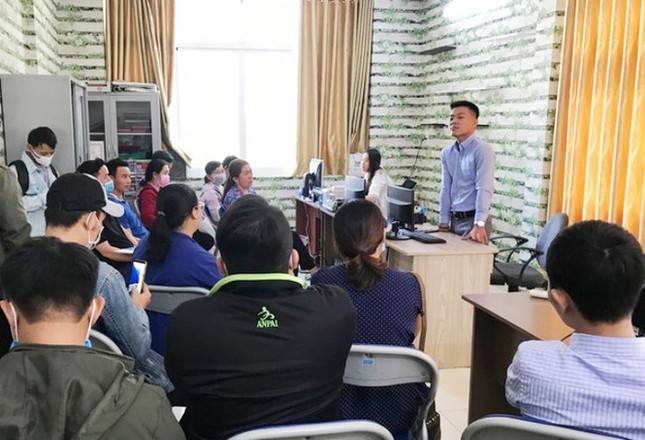 Xuất hiện hình bóng 'địa ốc Alibaba', mua nhà thập kỷ vô vọng ngày về ở ảnh 1
