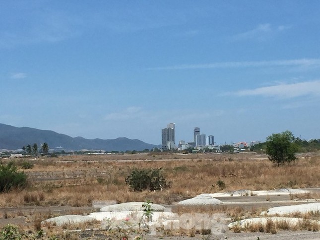 Khánh Hòa chuẩn bị đấu giá đất 'vàng' sân bay Nha Trang cũ ảnh 2