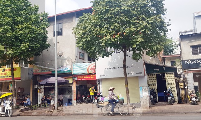 Sau chục năm sập mái, khu nhà cổ nguy hiểm ở Hà Nội chưa thể xây mới ảnh 1