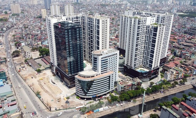 Thanh tra Bộ Xây dựng ‘sờ gáy’ loạt công trình sai phép ở Hà Nội ảnh 1