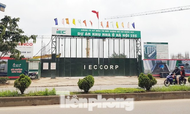 Hà Nội sắp có 5 đại đô thị nhà giá rẻ, lộ sai phạm thuê 'đất vàng' làm trung tâm tiệc cưới ảnh 4