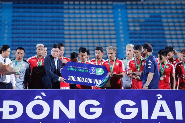 Bùi Tiến Dũng ghi bàn, HLV Park Hang Seo ngỡ ngàng ảnh 2