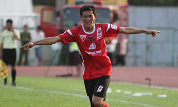 ĐTLA vs HAGL (2-1): Công Phượng mờ nhạt ảnh 6