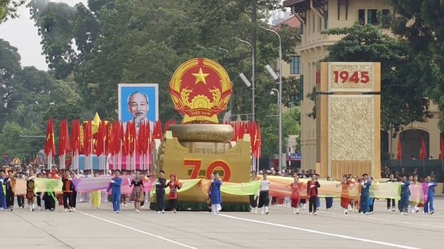 Toàn cảnh Lễ diễu binh, diễu hành kỷ niệm Quốc khánh ảnh 28