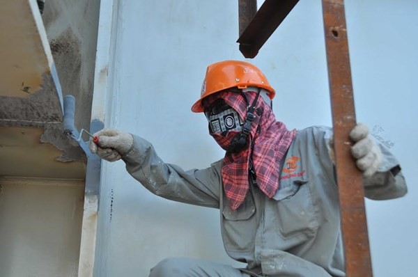 Người dân cả nước đón giao thừa Tết Đinh Dậu ảnh 14