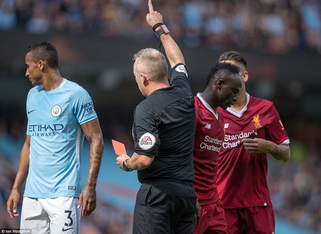 Man City đè bẹp Liverpool với tỷ số khó tin ảnh 4