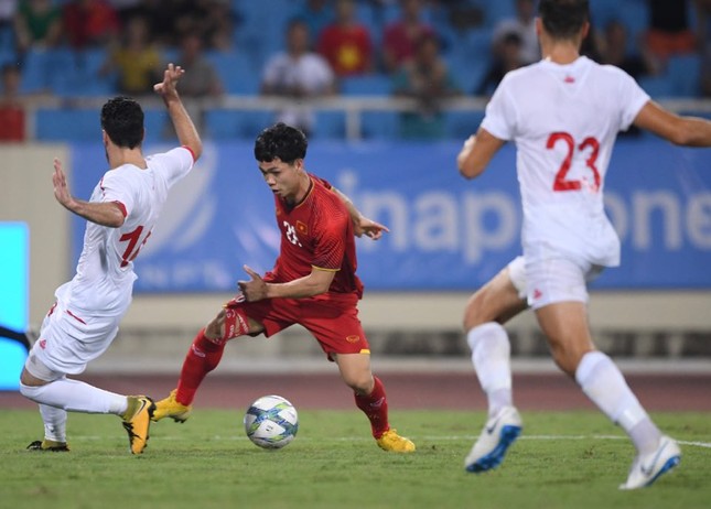 Công Phượng tỏa sáng, U23 Việt Nam ngược dòng thắng Palestine ảnh 14