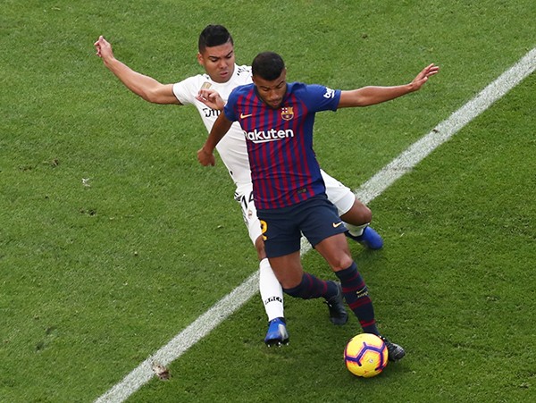 Suarez lập hat-trick, Barcelona vùi dập Real Madrid ở Siêu kinh điển ảnh 6