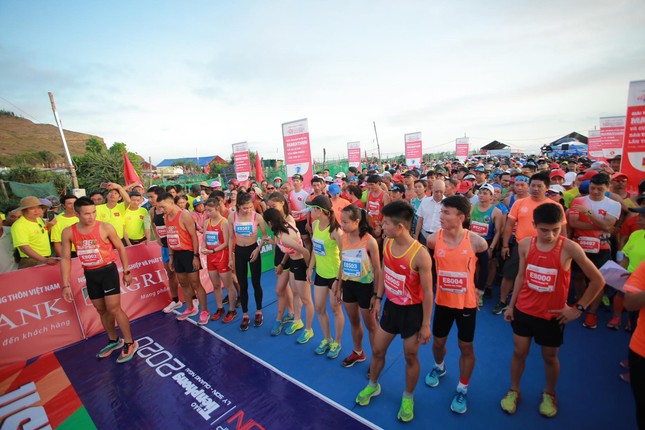 Tiền Phong Marathon 2020: Những ngôi vô địch xứng đáng ảnh 26