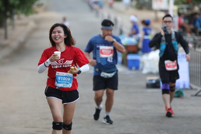 Tiền Phong Marathon 2020: Chiếc bể ngâm đá đặc biệt ở Lý Sơn ảnh 4