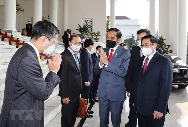 Hình ảnh Thủ tướng Phạm Minh Chính chào xã giao Tổng thống ...