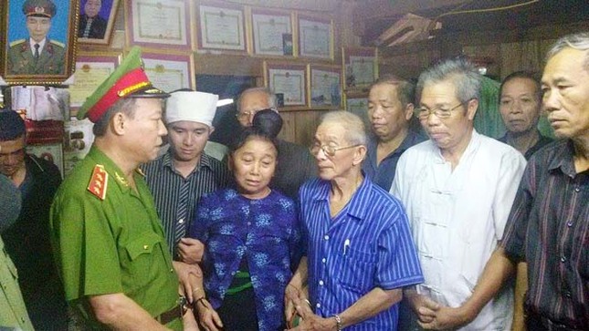 Thiếu úy công an kể phút đấu súng với 25 tội phạm ma túy ảnh 3