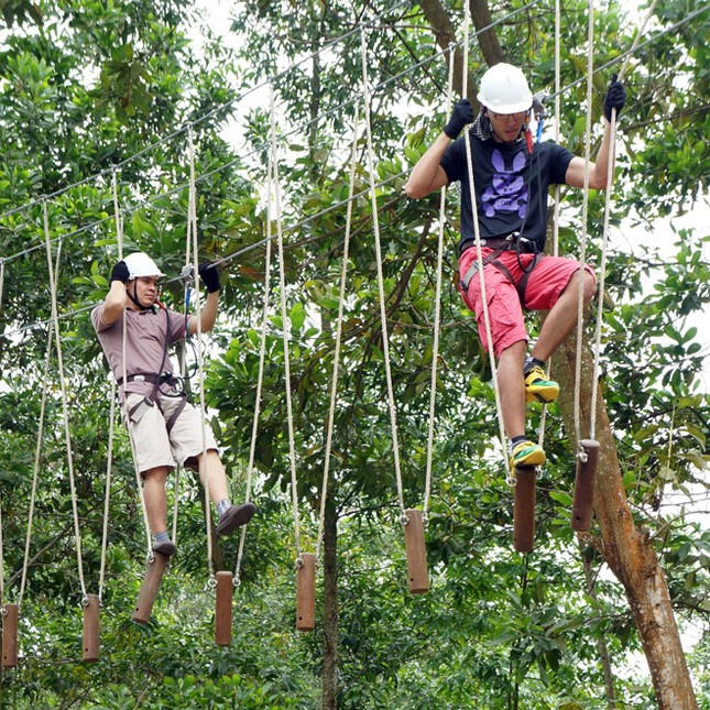 Khám phá môn thể thao mạo hiểm tại Huế ảnh 11