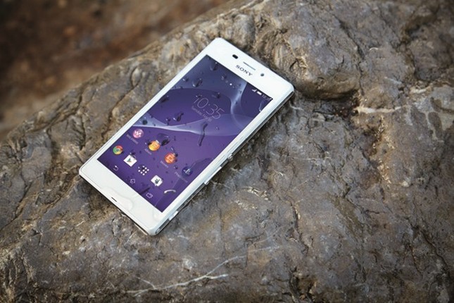 Loạt smartphone mất giá đầu năm 2015 ảnh 5