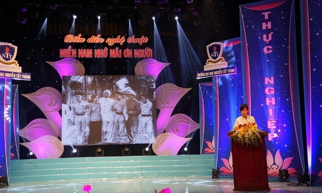 Nhiều hoạt động kỷ niệm Ngày sinh Chủ tịch Hồ Chí Minh ảnh 3