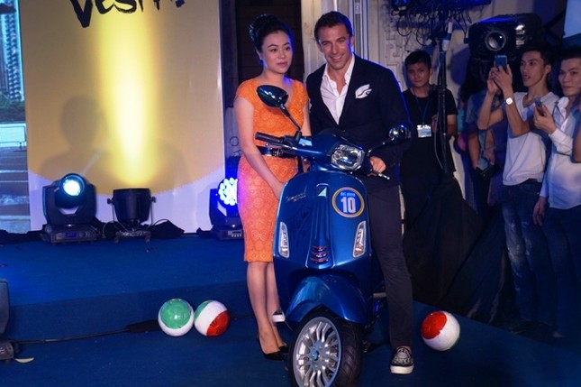 Vespa Sprint phiên bản Del Piero giá bao nhiêu? ảnh 8