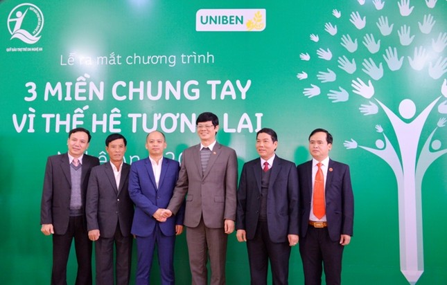 '3 Miền' chung tay mang Tết ấm cho trẻ em có hoàn cảnh khó khăn ảnh 1