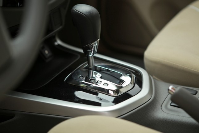 Nissan gây ấn tượng ở phân khúc bán tải với Navara mới ảnh 9
