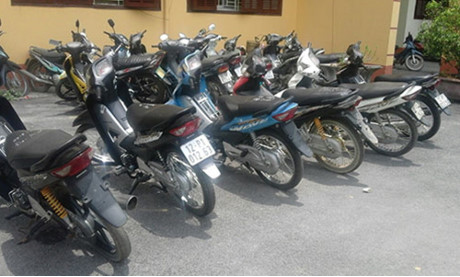 Lạng Sơn: Bắt nhóm trộm cắp xe máy táo tợn ảnh 1