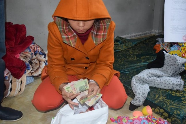 “Nữ quái” trộm hàng chục cây vàng để xây nhà, gửi tiết kiệm ảnh 3