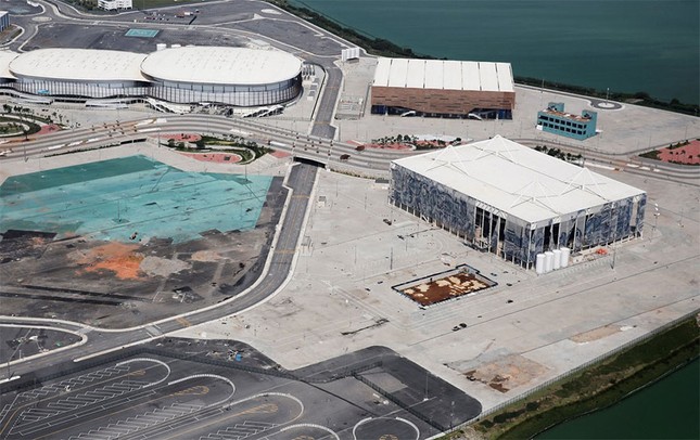Công trình Olympic Rio 2016 hoang tàn sau 6 tháng kết thúc ảnh 12