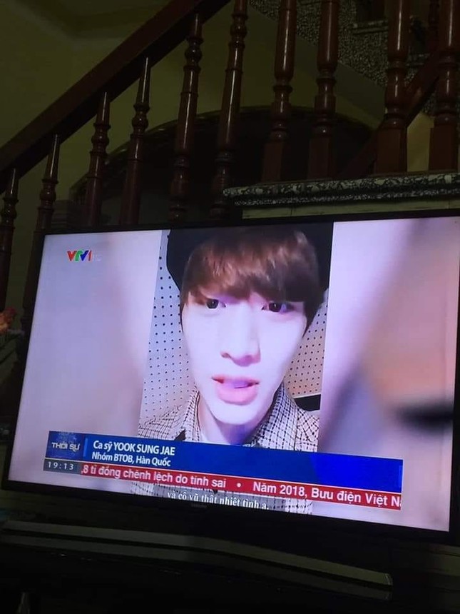 Idol Hàn gửi clip cổ vũ tuyển Việt Nam trên đường sang Malaysia ảnh 1