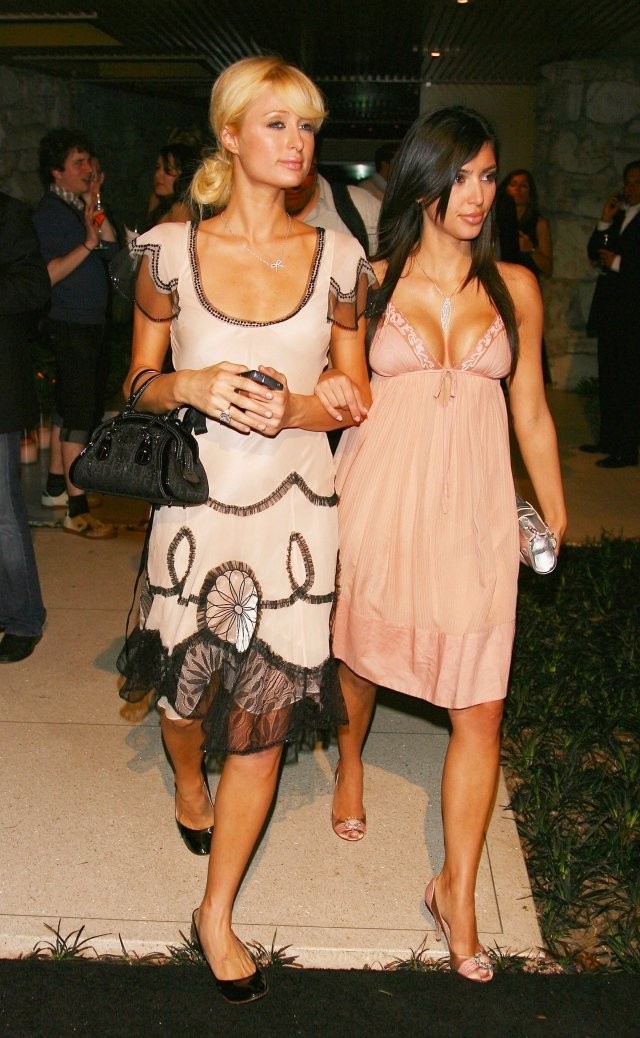 Bất ngờ với loạt ảnh cũ thuở Kim Kardashian chưa sở hữu ‘siêu vòng ba’ ảnh 10