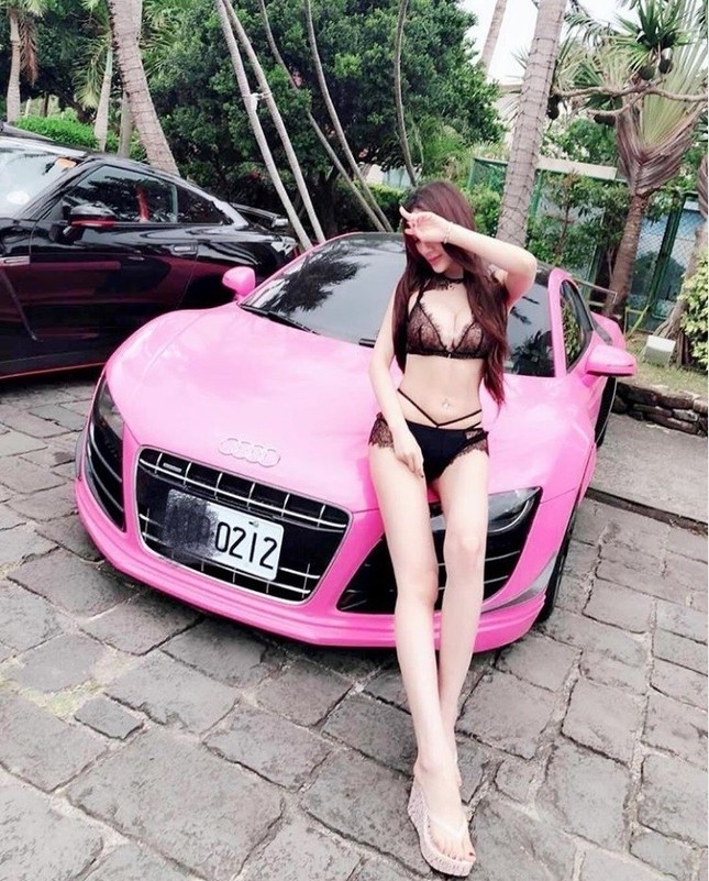 Người mẫu nổi tiếng bị phát hiện bán dâm từ năm 18 tuổi ảnh 9