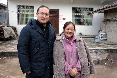 Người mẹ trong bức ảnh từng gây chấn động Trung Quốc 11 năm trước giờ ra sao? ảnh 5