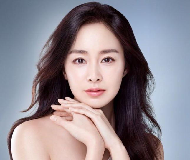 26 nữ diễn viên đẹp nhất Hàn Quốc do người hâm mộ bình chọn ảnh 6