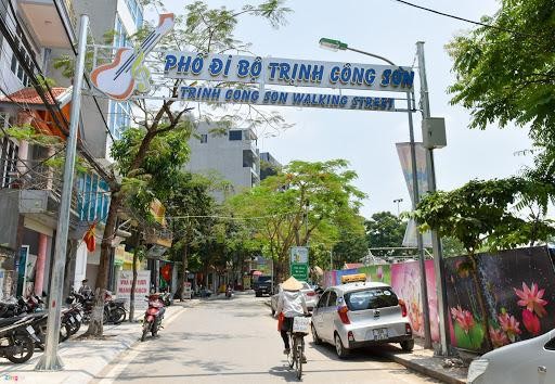 Phố đi bộ Trịnh Công Sơn được phê duyệt chính thức vào năm nào?