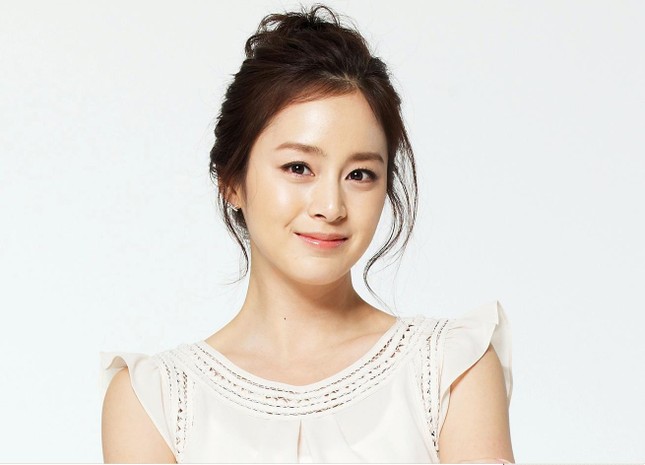 9 sao Hàn học giỏi nhất: Kim Tae Hee đạt top 1, Bi Rain ‘chốt’ bảng ảnh 9