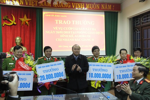20 giờ tóm gọn tên cướp ngân hàng táo tợn ở Bắc Giang ảnh 1