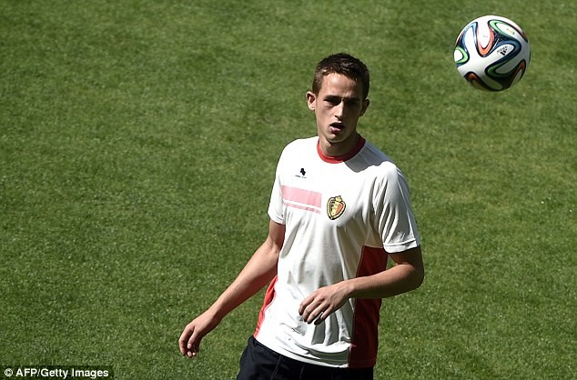 Mon men sao trẻ Januzaj, Real bị Man United dằn mặt ảnh 1