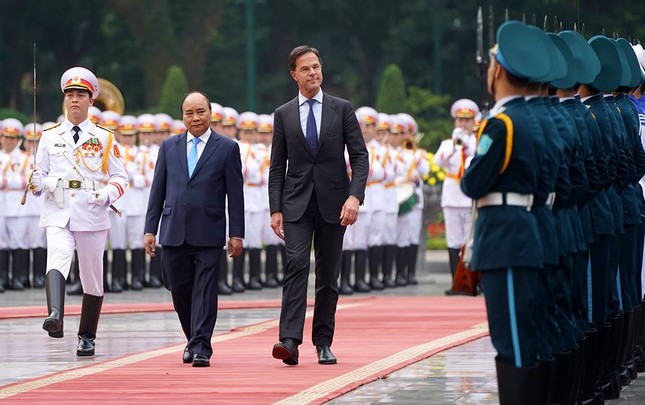 Thủ tướng Hà Lan Mark Rutte bắt đầu thăm chính thức Việt Nam ảnh 1
