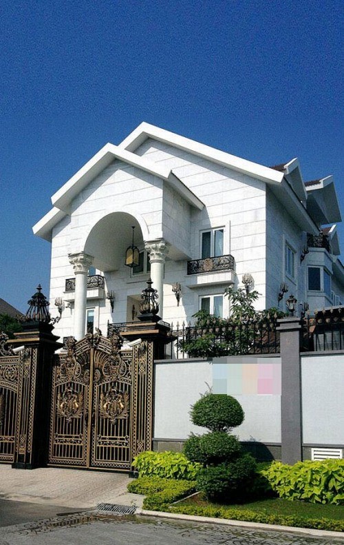 "Đột nhập" tổ ấm hạnh phúc của vợ chồng Tăng Thanh Hà ảnh 1
