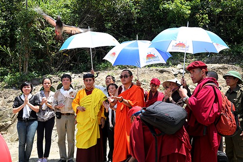 Pháp Vương Drukpa viếng mộ Đại tướng Võ Nguyên Giáp ảnh 1