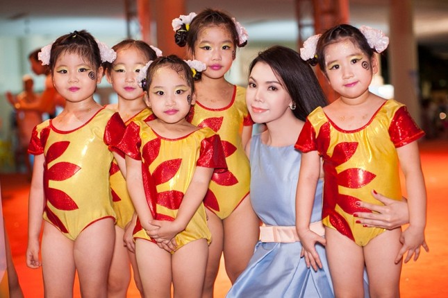 Trà Ngọc Hằng lộng lẫy làm MC Aerobic nhí Hà Nội ảnh 8