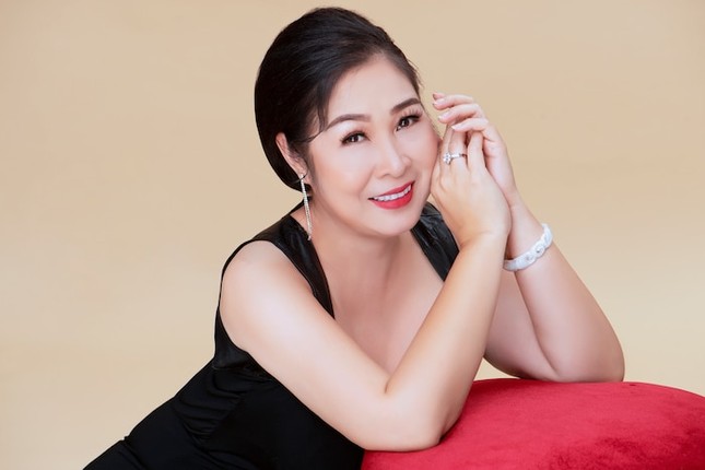 Showbiz 17/5: Hoàng Thùy đi quyền cover cô Minh Hiếu, K-ICM đáp trả anti-fan chửi mẹ nuôi ảnh 5