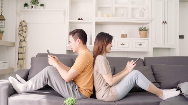 Làm ơn dừng ngay những việc này nếu bạn không muốn “đổi giới tính” của người yêu! ảnh 1