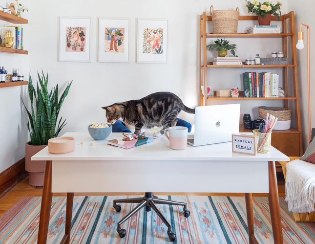 Home Office - trang trí góc làm việc ở nhà giờ cũng đáng đầu tư như xây văn phòng riêng ảnh 4