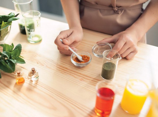 Cách phát hiện mỹ phẩm chứa chất gây ung thư, chọn mua loại mỹ phẩm nào? ảnh 1