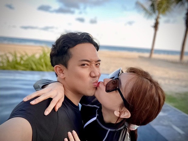 Loạt ảnh nóng bỏng hở bạo của Mlee mừng sinh nhật tuổi 28 ảnh 10