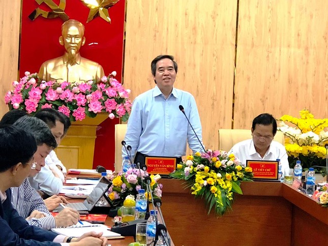 Trưởng Ban Kinh tế TƯ làm việc với Lọc hoá dầu Bình Sơn ảnh 1
