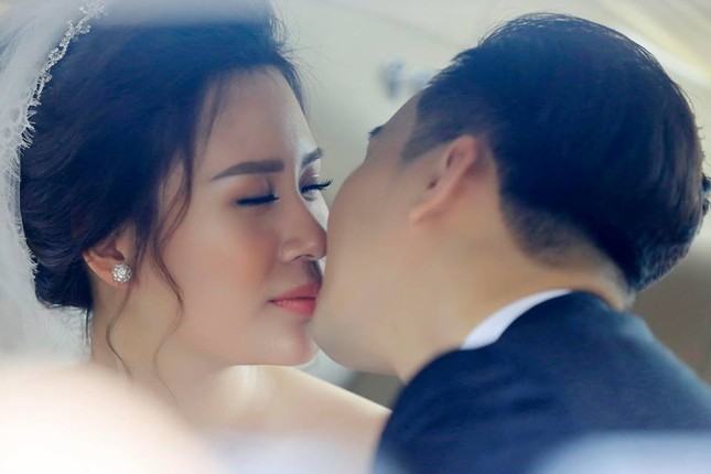 MC Thành Trung mang siêu xe 21 tỷ rước dâu ảnh 5