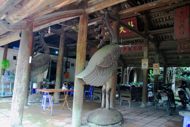 Cận cảnh những nhà gỗ cổ đẹp nhất Việt Nam ảnh 13