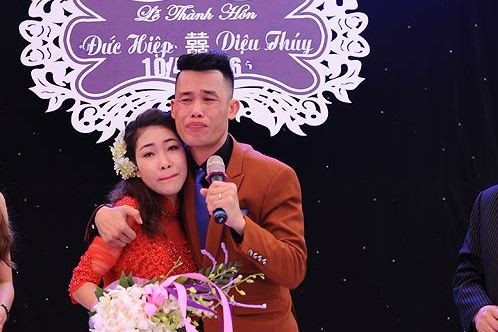 Showbiz 19/2: Fan sốc khi nhà thiết kế huyền thoại của Chanel qua đời ảnh 2