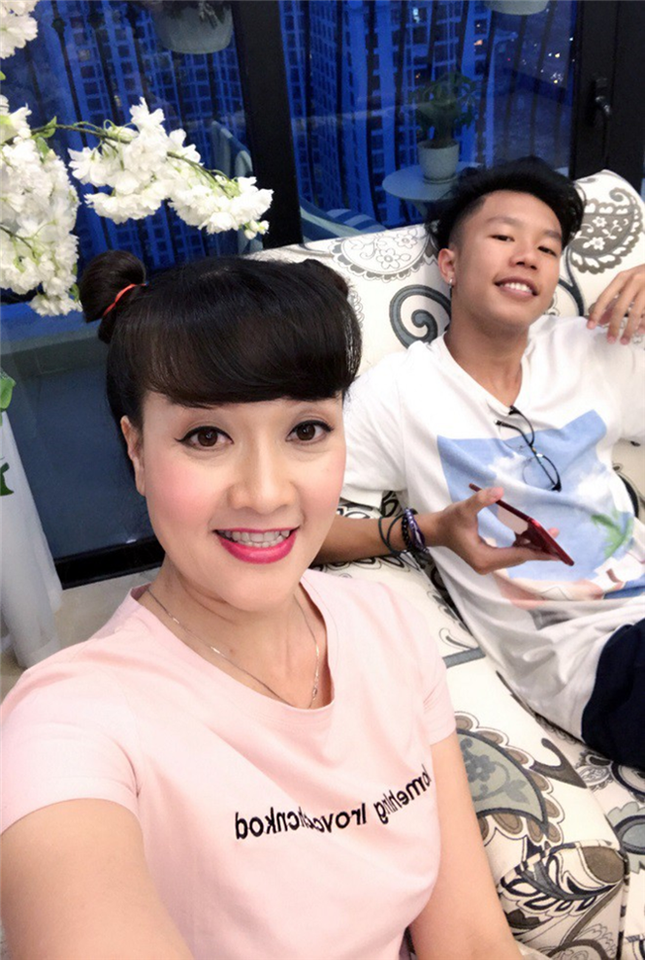 Showbiz 28/4: Lộ vòng 2 lớn bất thường, Hồ Ngọc Hà vướng nghi án mang thai ảnh 4